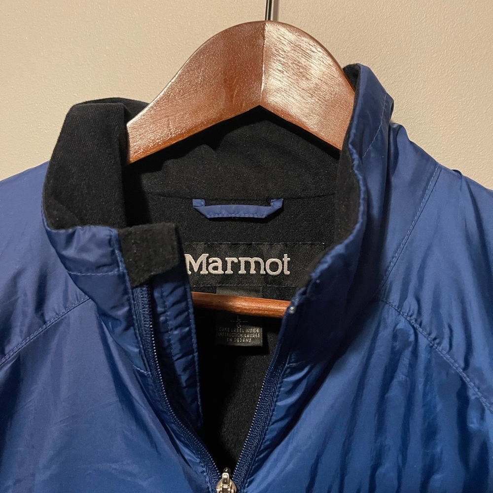 Marmot Men's Vibrant Blue Windbreaker